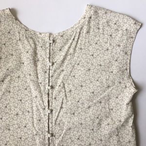 Flowy Button-Back Cream & Taupe Floral Top